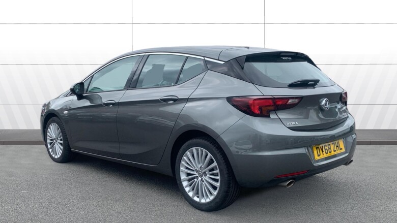 Vauxhall Astra 1.6T 16V 200 Elite Nav 5dr Petrol Hatchback